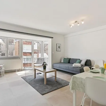 Flat Antoine Apartment De Panne